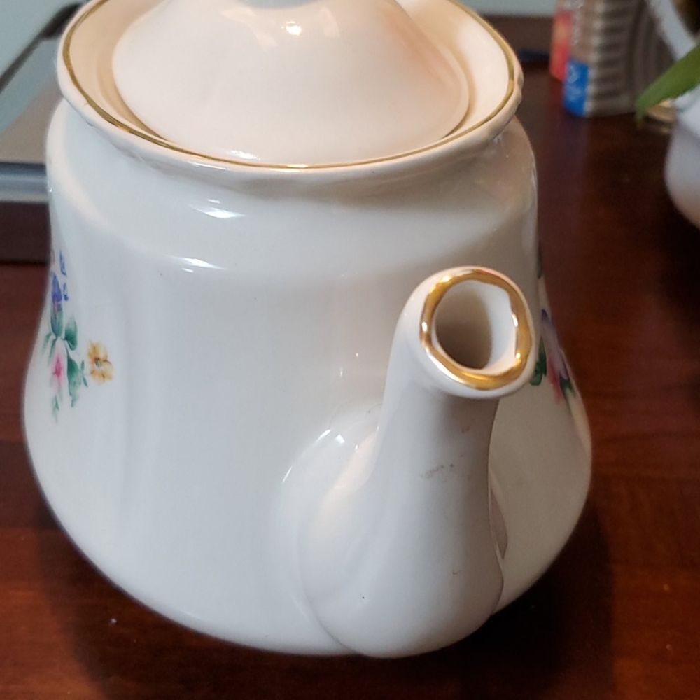Vintage Price Kensington Teapot Made in England - Picture 3 of 6